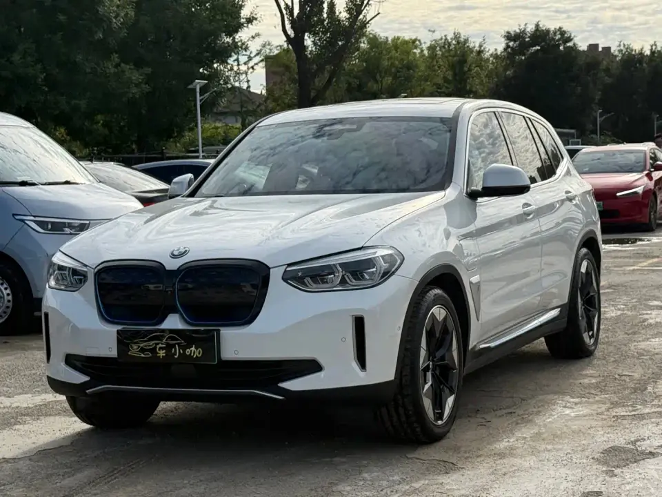 BMW iX3 Facelift Pioneer 2021