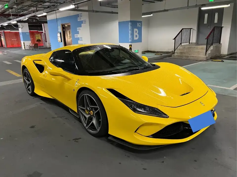 Ferrari F8 Spider 3.9T V8 2021