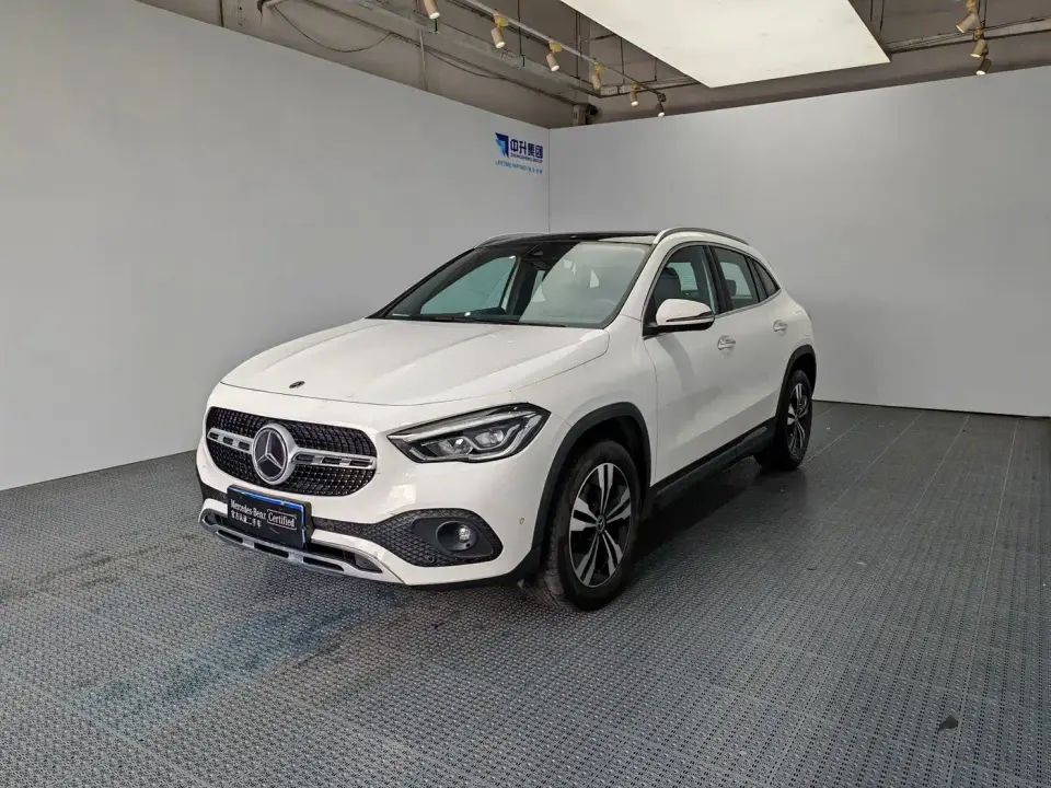 Mercedes-Benz GLA-Class GLA 220 2023