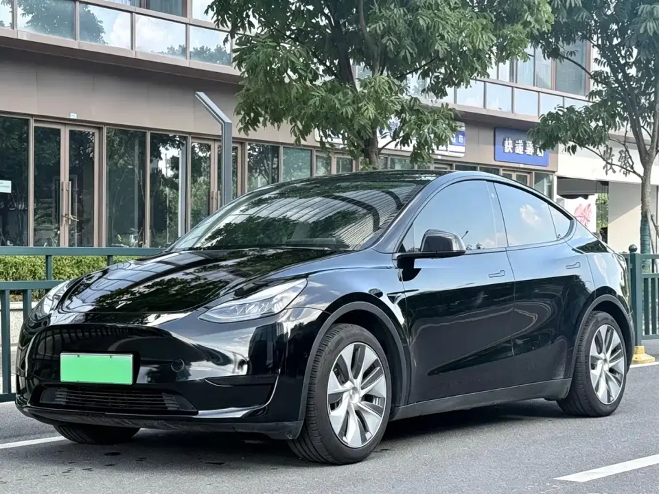 Tesla Model Y Facelift Rear-Wheel Drive Version 2022