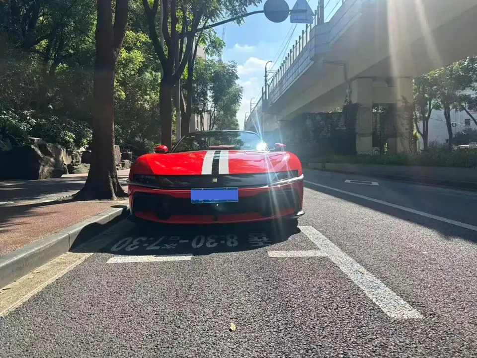 Ferrari 12Cilindri 6.5L Spider 2026