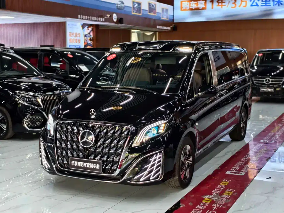 Mercedes-Benz Vito 2.0T Business Edition 7-Seater 2025