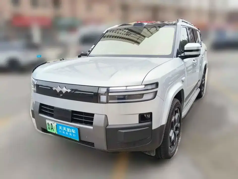 Fangchengbao Titanium 7 AWD Base Model 2026