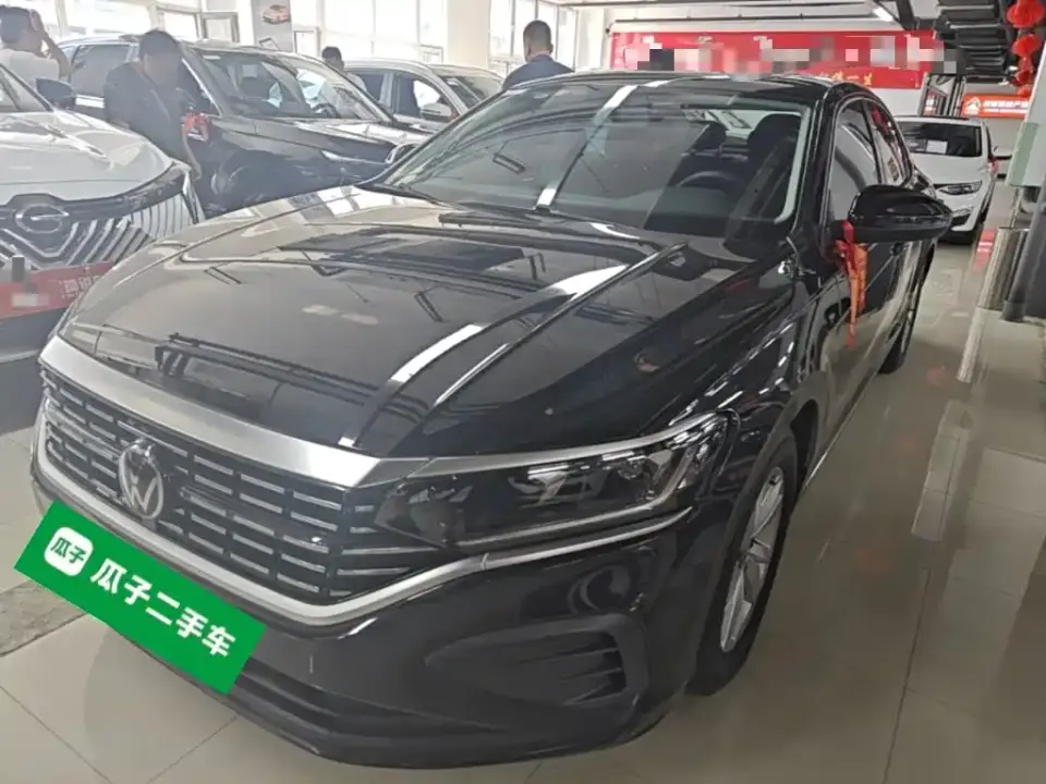 Volkswagen Passat Outstanding 280TSI Business Edition 2025