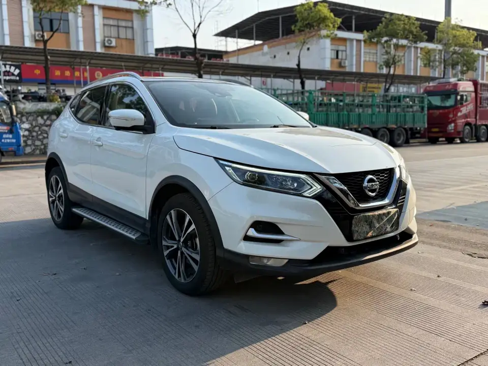 Nissan Qashqai 2.0L CVT Luxury Version 2021