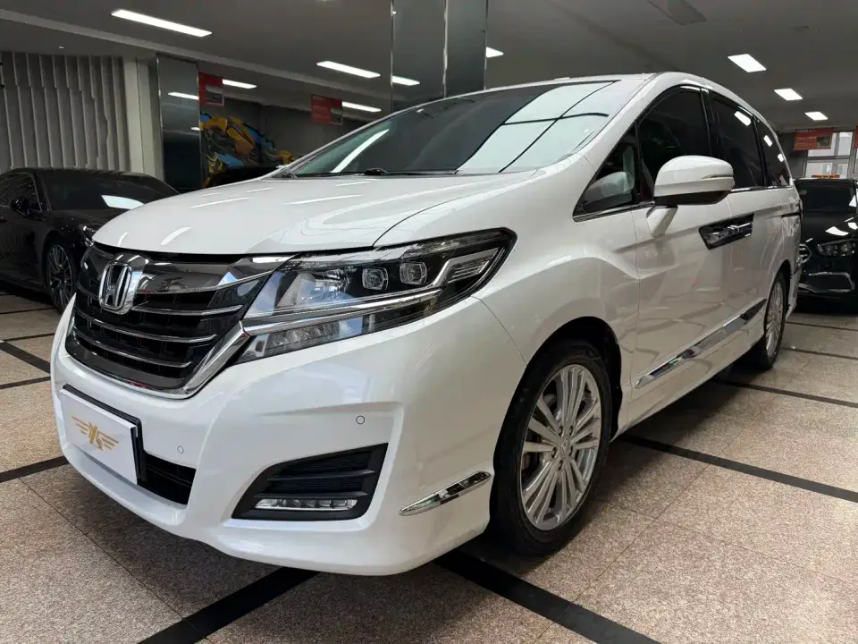 Honda Elysion 2.4L Fashion Edition 2021