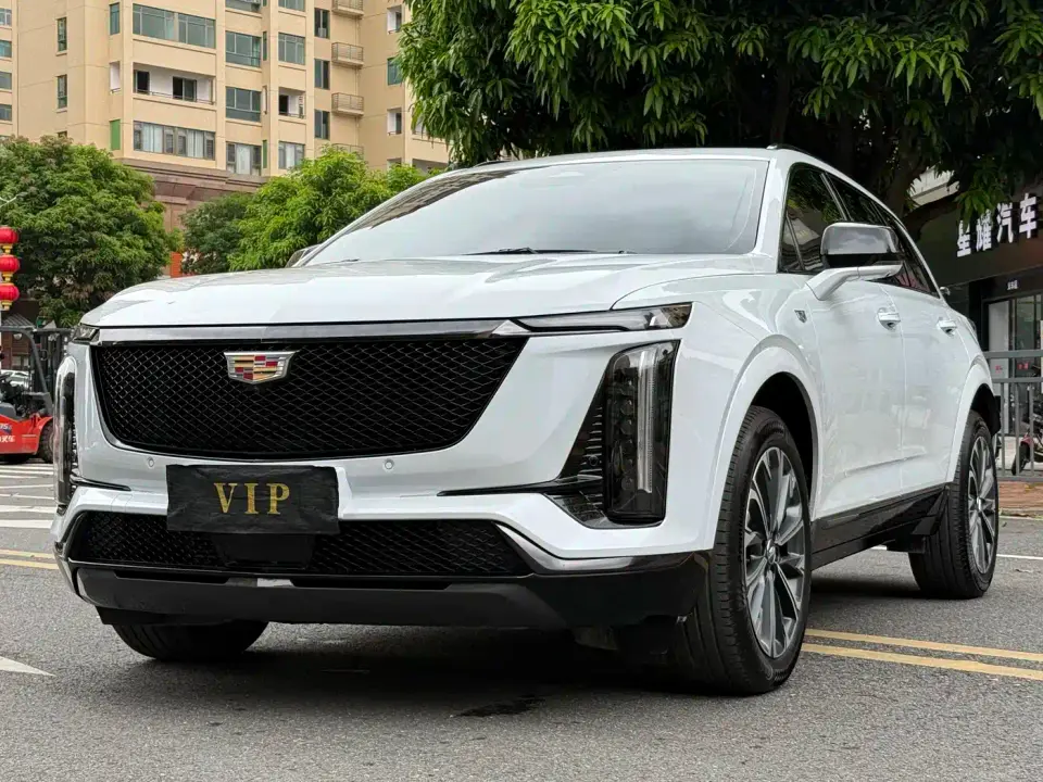 Cadillac XT5 2.0T Luxury Model 2026