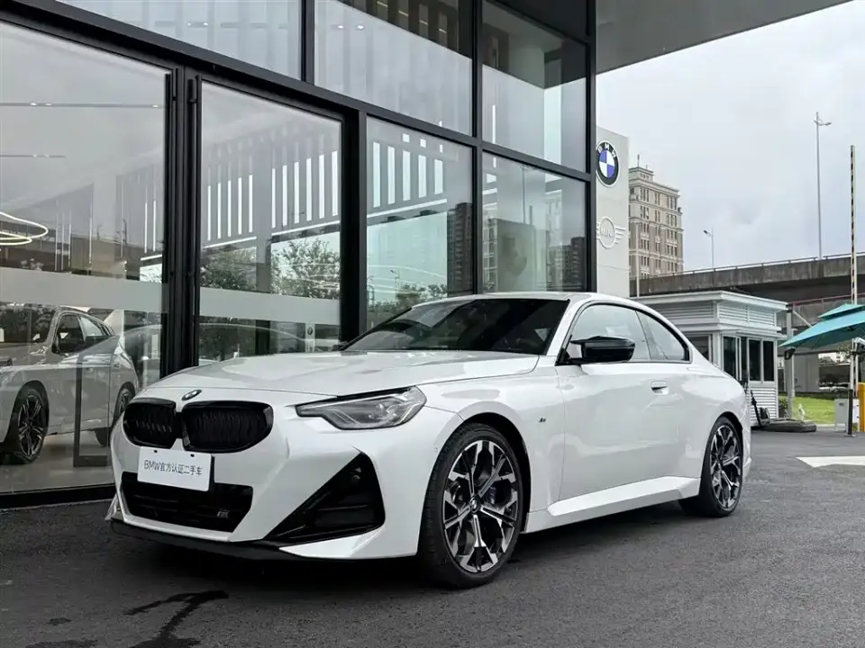 BMW M240i M240i 2026