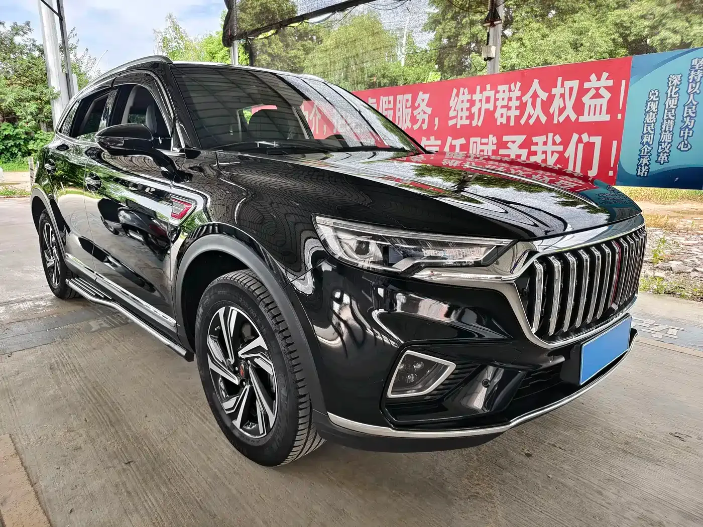 Hongqi HS5 2.0T Smart Connect Flagship AWD Edition 2022 — фото 2