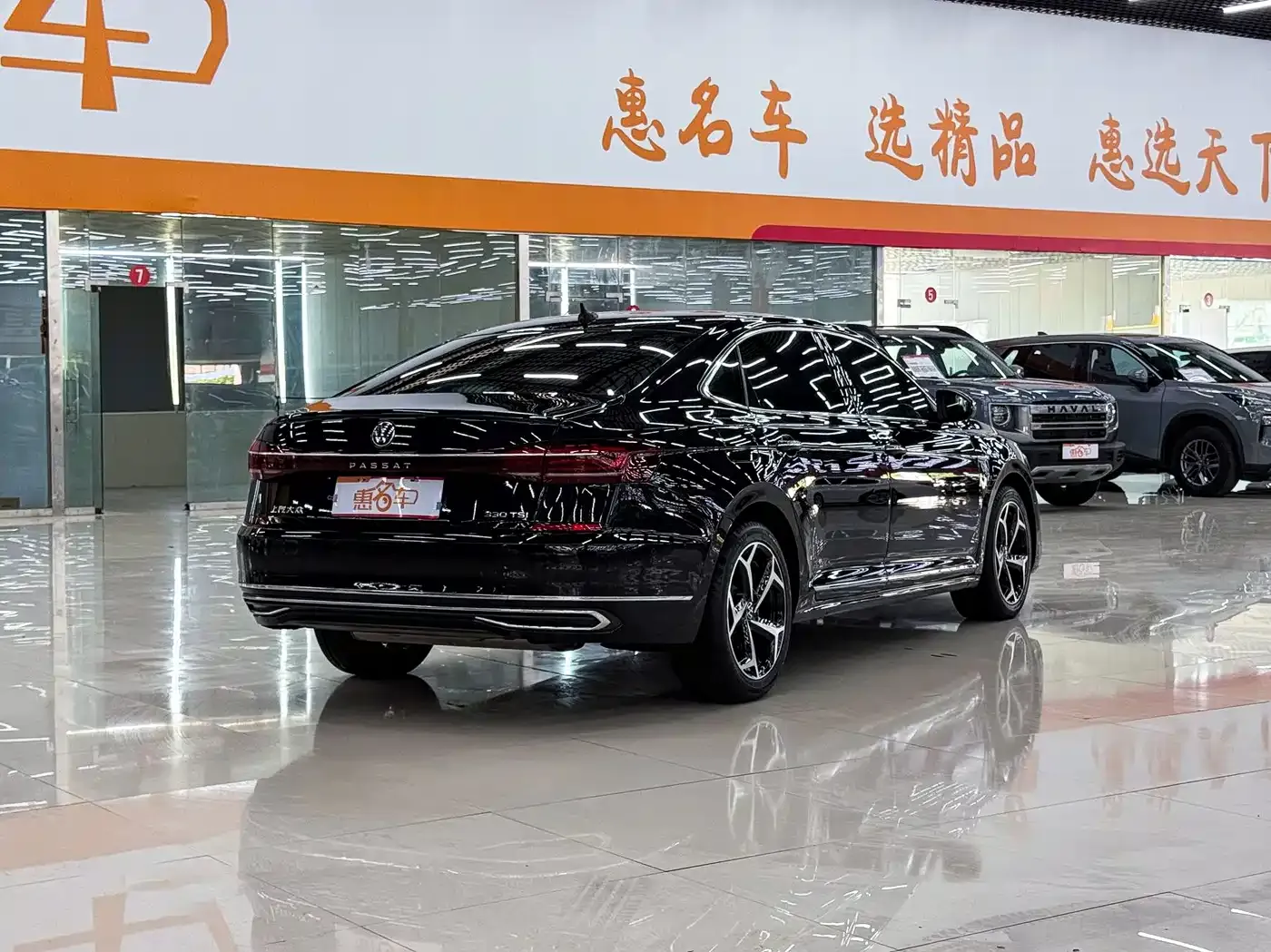 Volkswagen Passat 330TSI Starry Sky Premium Edition 2022 — фото 25