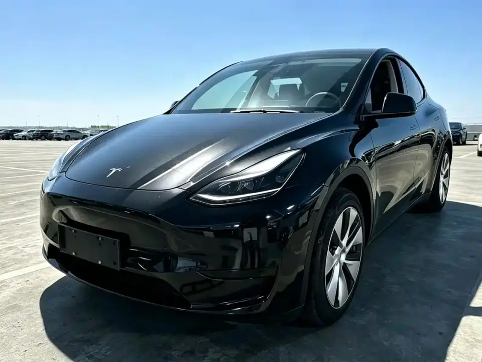 Tesla Model Y Facelift Rear-Wheel Drive Version 2022