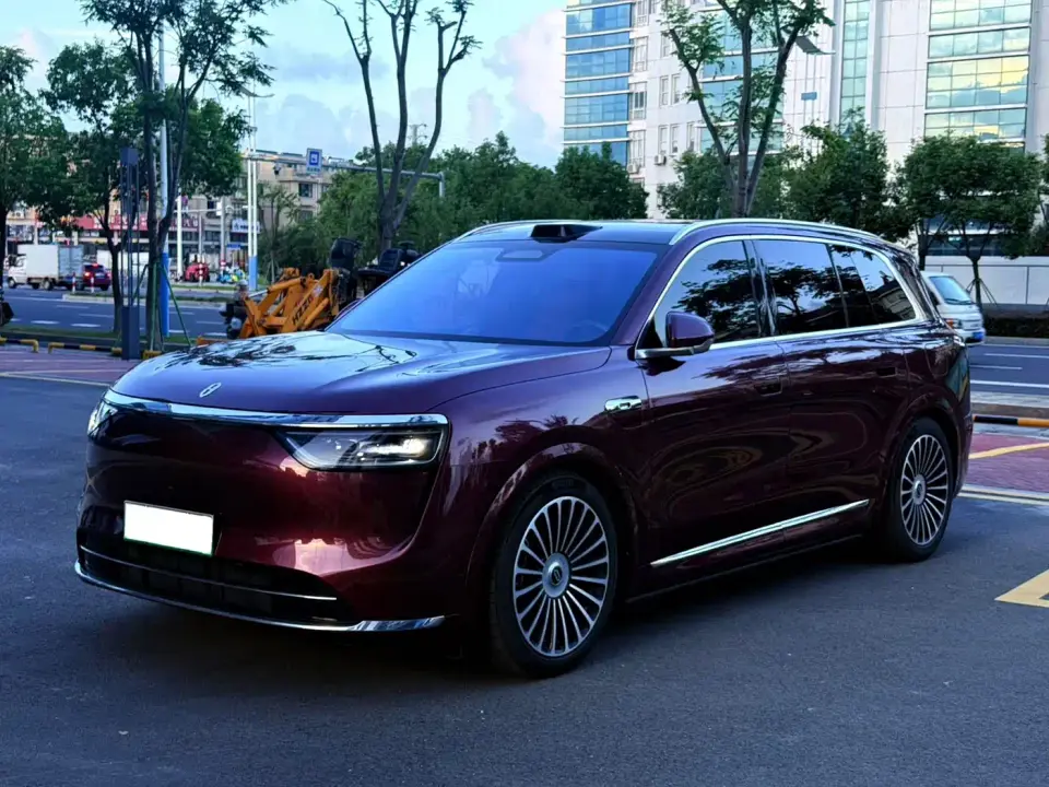AITO Wenjie AITO M8 Model Extended Range Ultra Edition 53.4kWh 5-Seater 2025