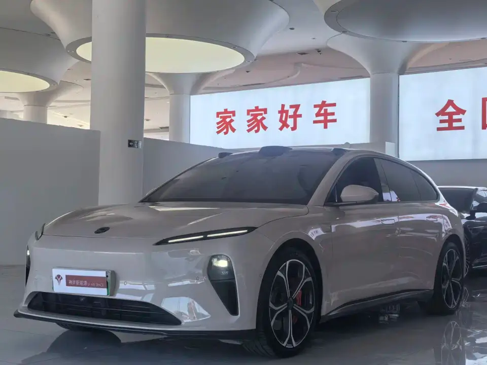 NIO ET5T Model 75kWh Touring 2024