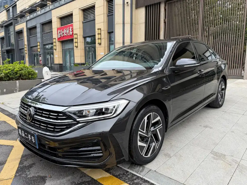 Volkswagen Sagitar Model Year 280TSI DSG Surpass Edition 2022