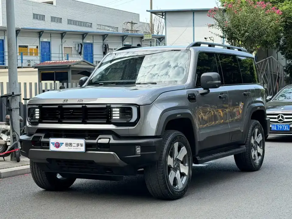 BAIC ORV Beijing Off-Road BJ40 Range Extender Standard Edition 2025