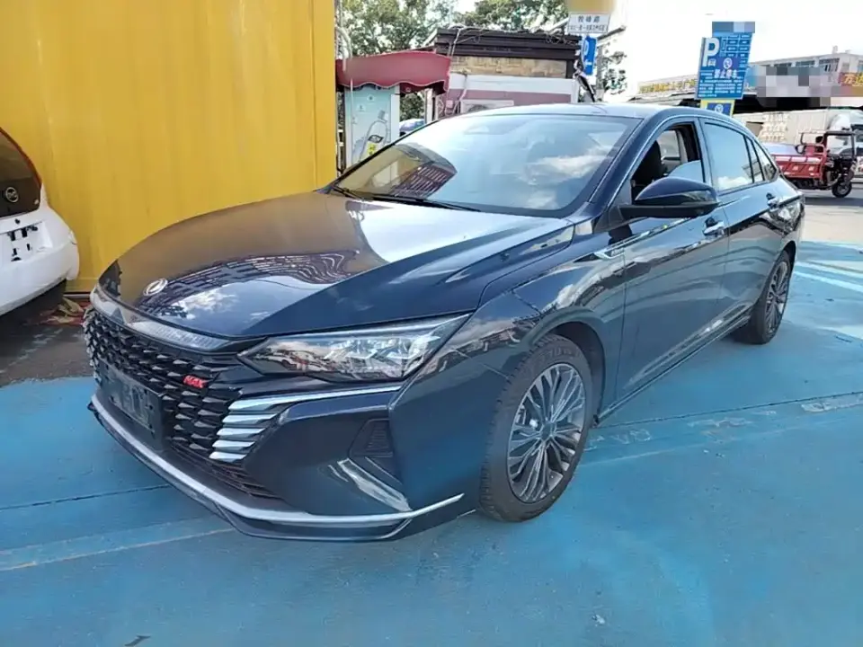 Dongfeng Aeolus Yixuan MAX 1.5T Super Cool Dad Edition 2021