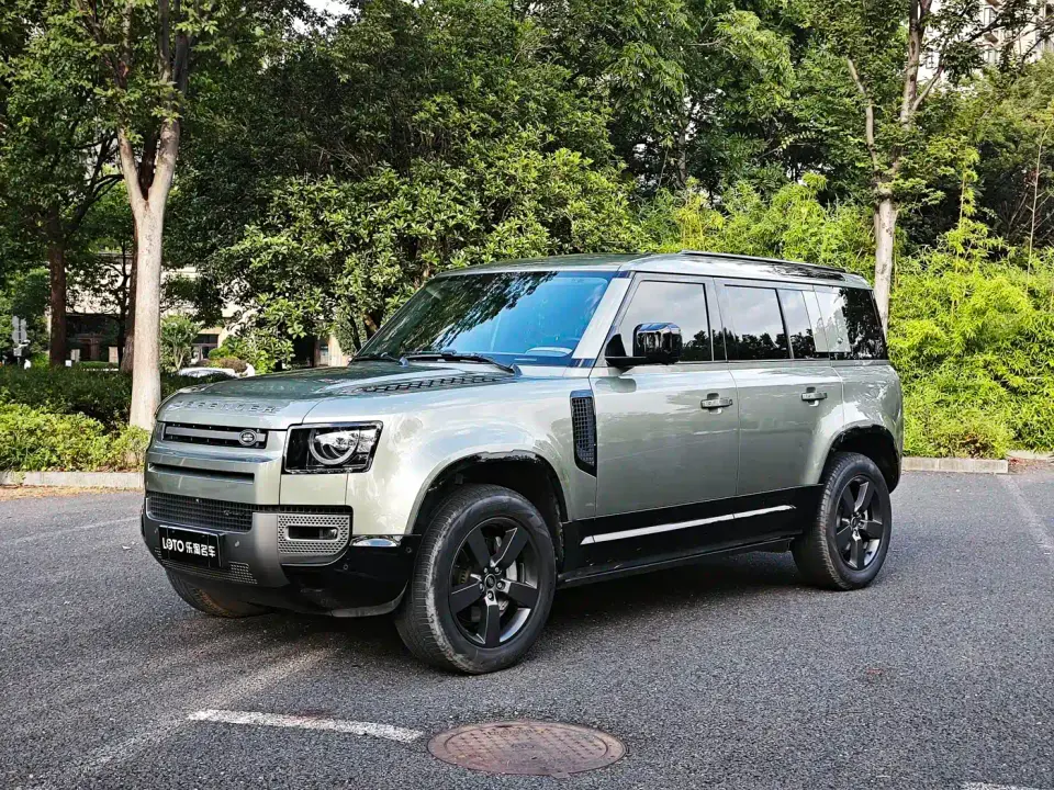 Land Rover Defender 110 P400 X-DYNAMIC HSE 2021