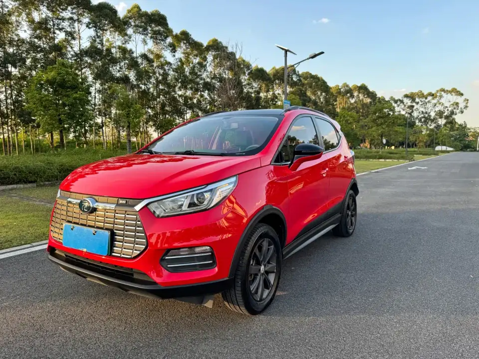BYD Yuan New Energy EV360 Smart Connect Premium Edition 2019