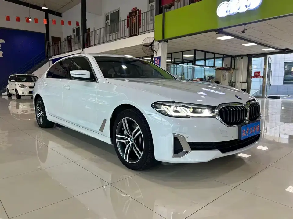 BMW 5 Series Facelift 530Li Leading Luxury Package 2021