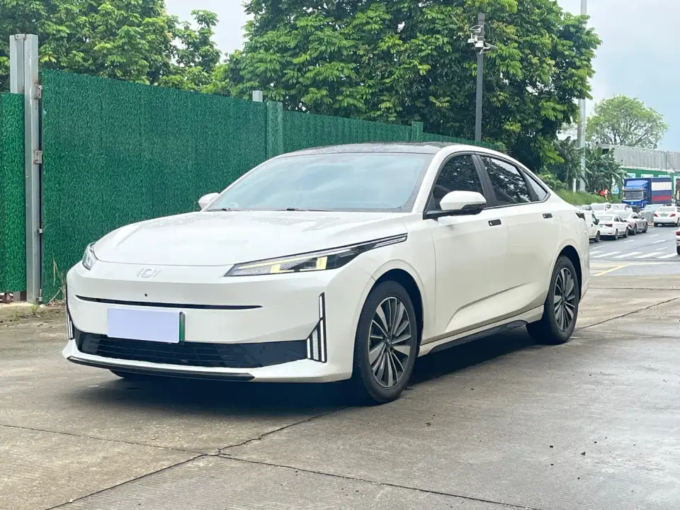 Changan Qiyuan A05 70 Pro 2024