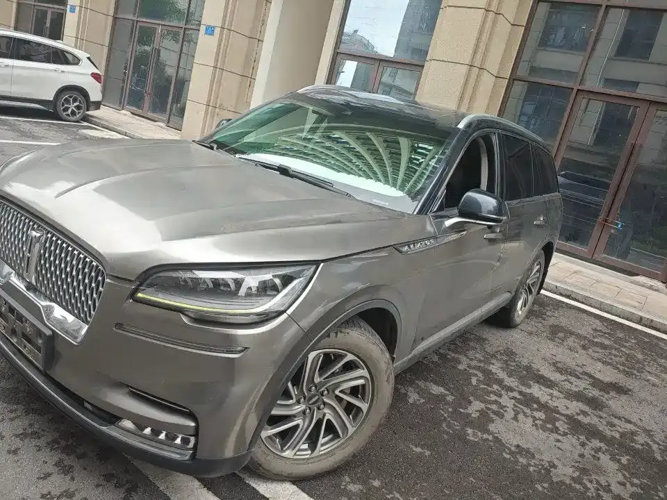 Lincoln Aviator 3.0T V6 4WD Premium Edition 2021