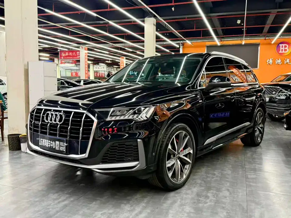 Audi Q7 55 TFSI quattro S line Sport 2021