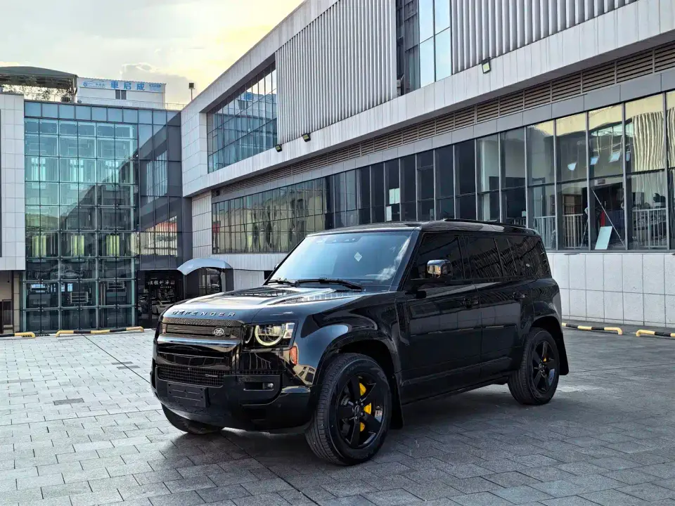 Land Rover Defender Facelift 110 3.0T P400 X-DYNAMIC HSE 2023