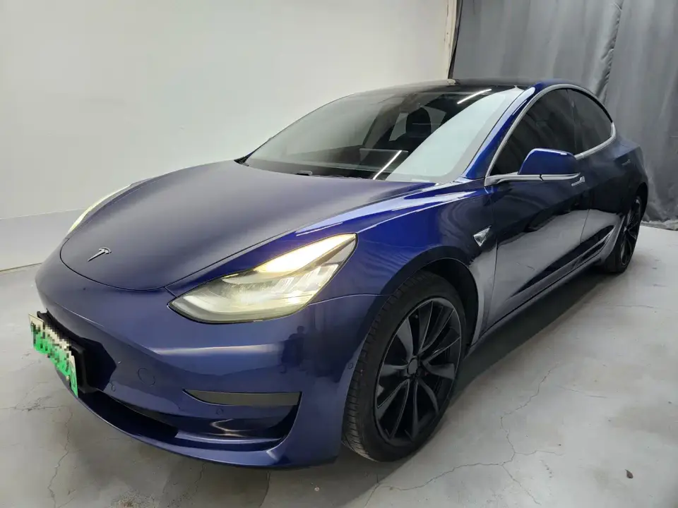Tesla Model 3 Standard Range Rear-Wheel Drive Upgrade 2020