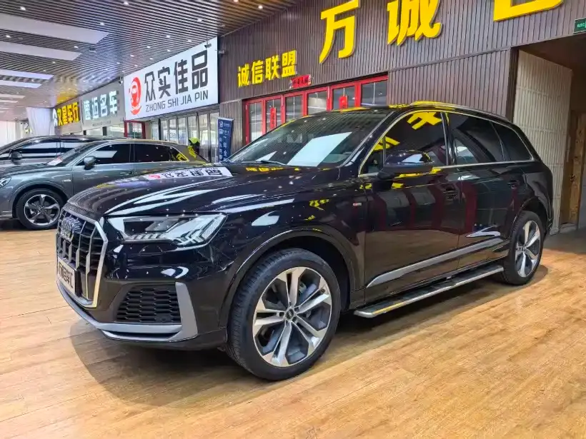 Audi Q7 55 TFSI quattro S line Sport 2020