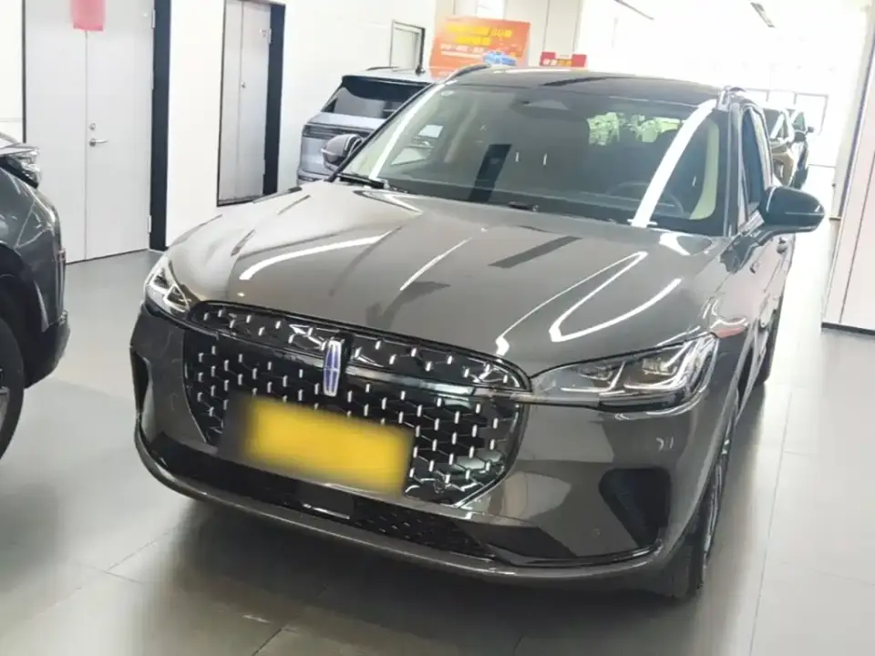 Lincoln Adventurer 1.5T 2WD Premium Hybrid 2026