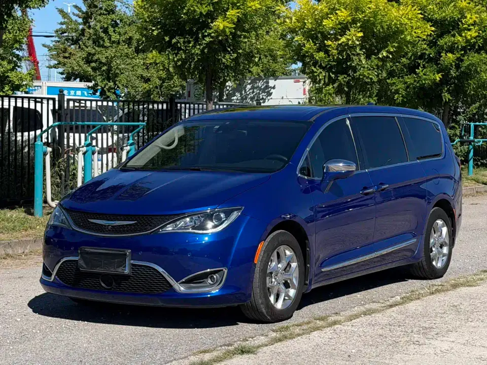 Chrysler Grand Voyager (Import) 3.6L Premium Edition 2019