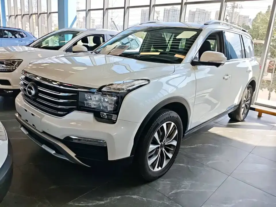 GAC Trumpchi GS8 320T 2WD Luxury Smart Connect (7-seater) 2019