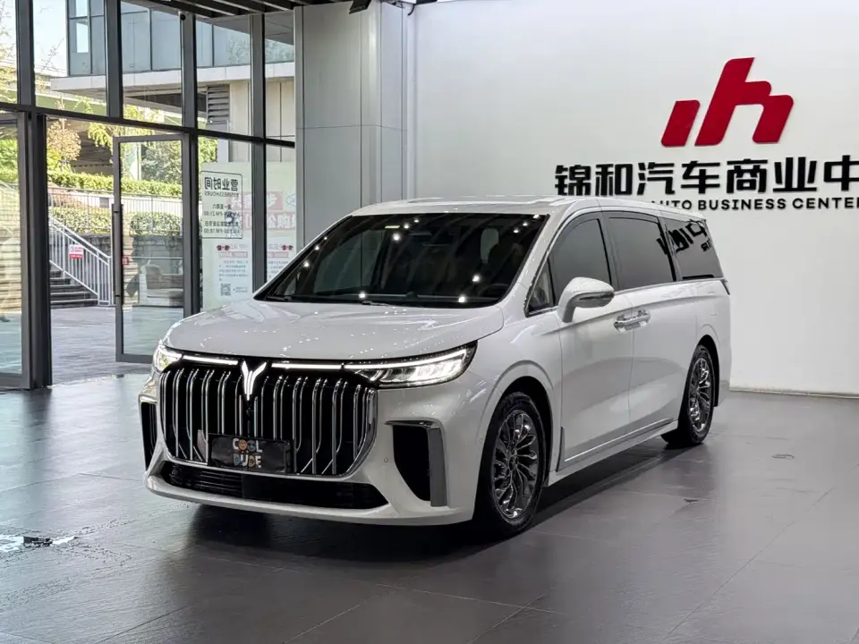 Voyah Auto Voyah Dreamer Low-carbon Dream+Smart Package 2023