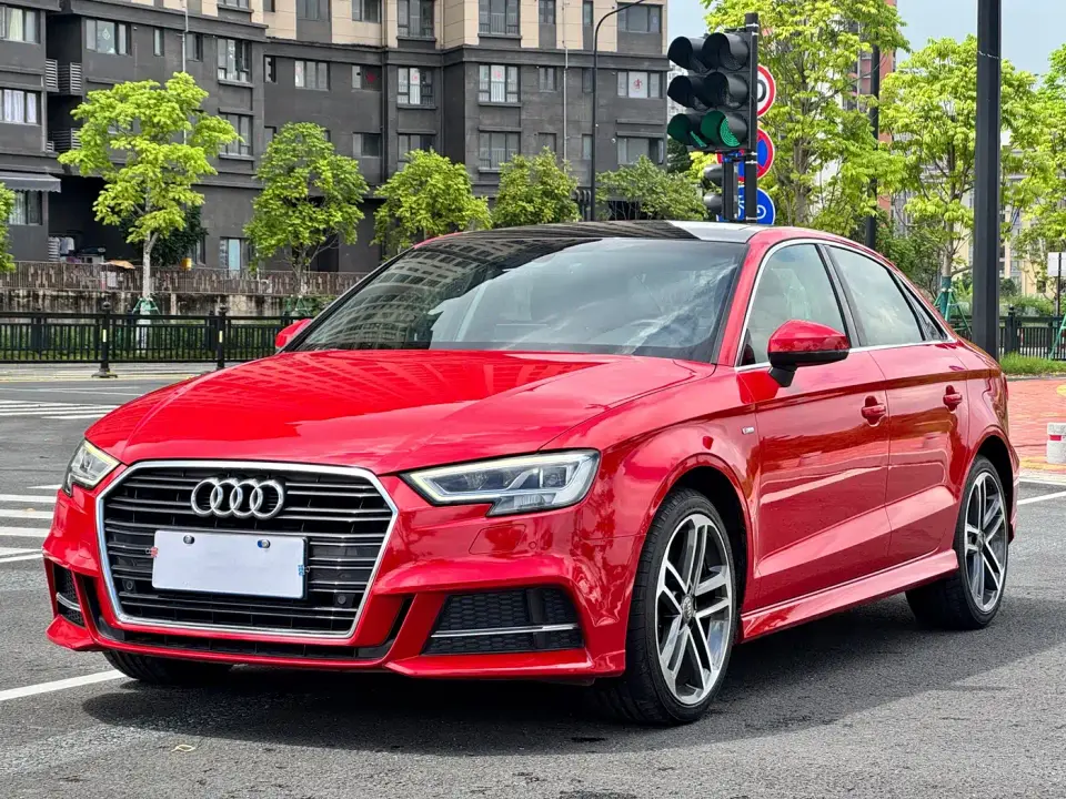 Audi A3 30th Anniversary Limousine 40 TFSI Sport 2019
