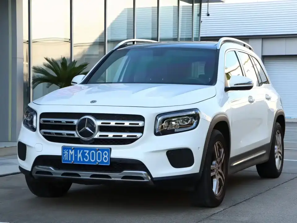 Mercedes-Benz GLB-Class Model GLB 200 Fashion Edition 2022