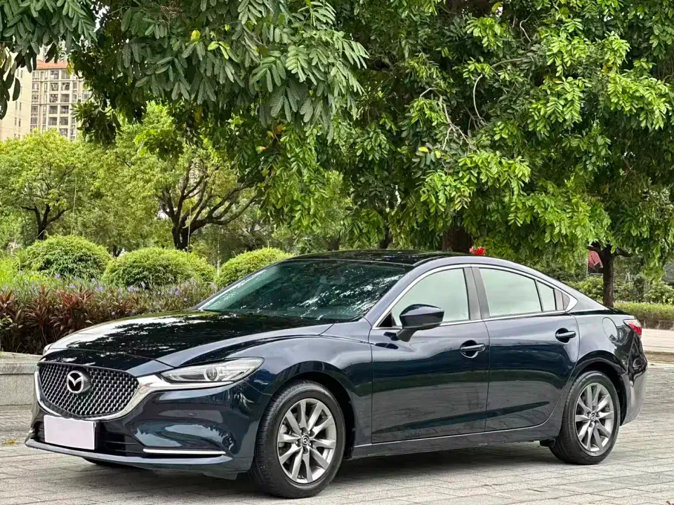 Mazda Atenza 2.0L Skyactiv Luxury 2021
