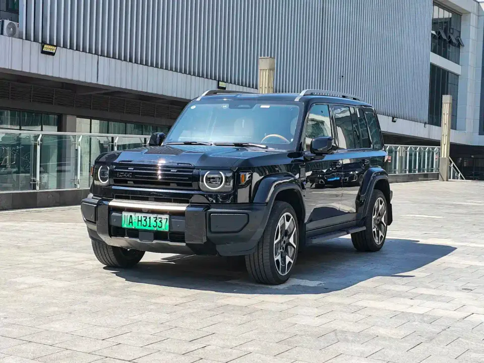 iCar V27 200KM AWD Falcon 500 2026