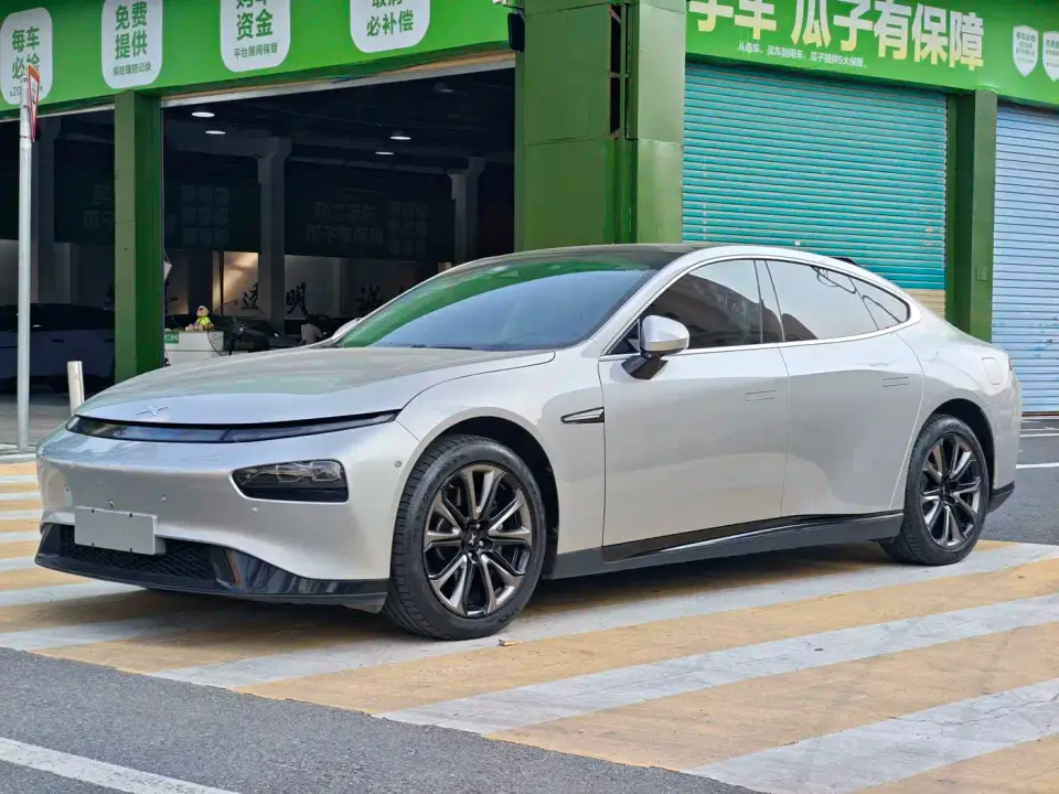 XPeng P7 Model 670N 2020