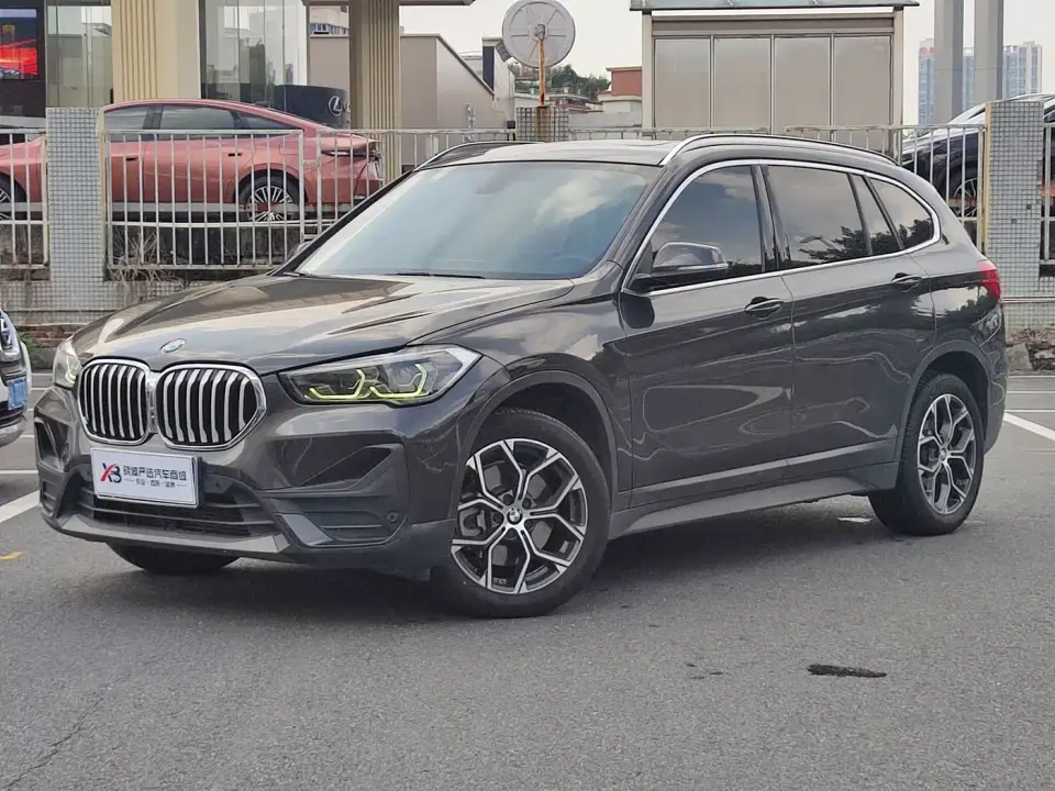 BMW X1 sDrive25Li Leading 2023