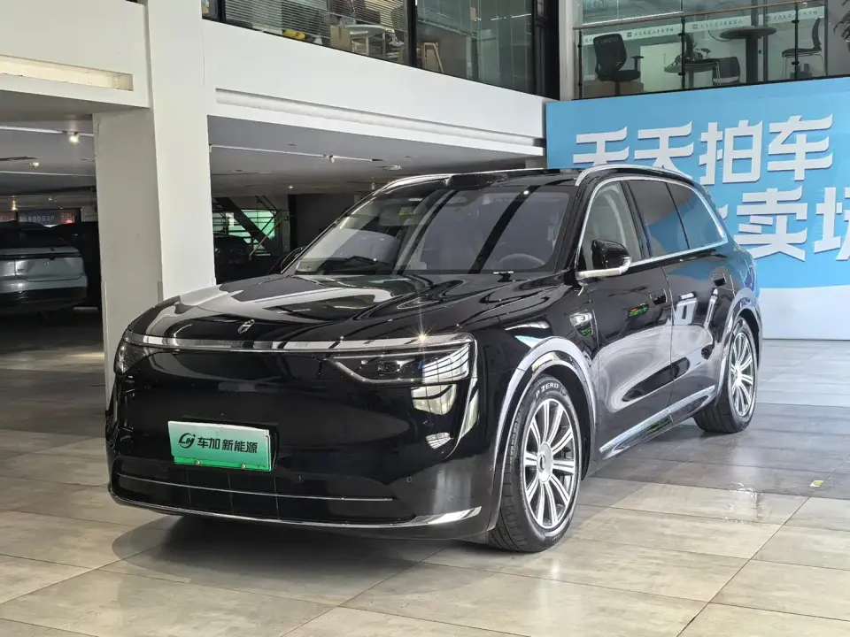 AITO Wenjie AITO M8 Model Extended Range Max+ Edition 53.4kWh 6-Seater 2026
