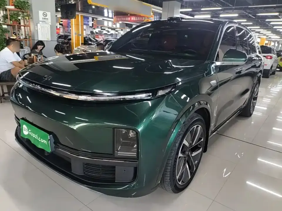 Li Auto Li L8 Model Ultra 2024