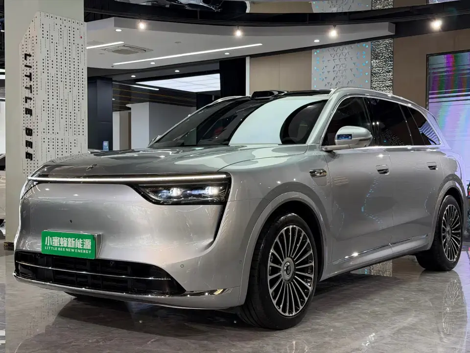 AITO Wenjie AITO M8 Range Extender Max+ Edition 53.4kWh 5-seater 2025