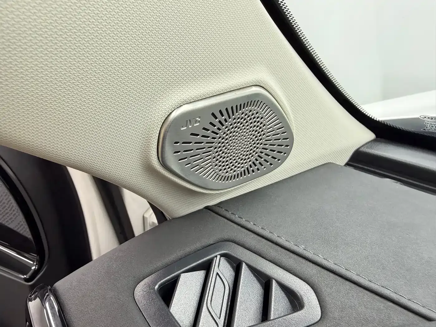 Haval Cool Dog Model 1.5T DCT FWD Trendy Sound Edition 2022 — фото 18