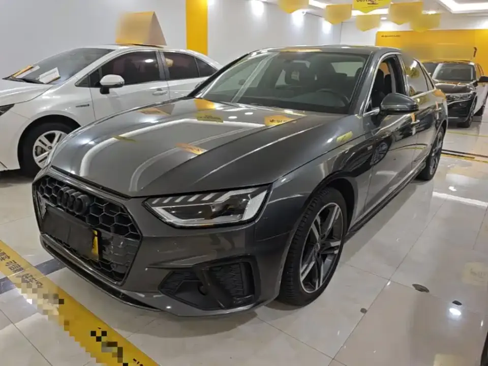 Audi A4L 40 TFSI Luxury Dynamic 2020