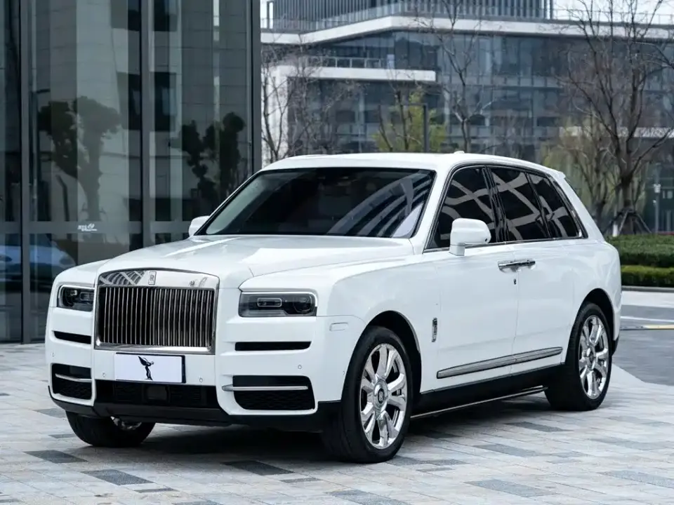 Rolls-Royce Cullinan 5-Seater 2024