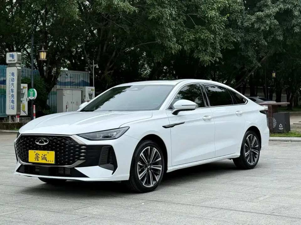 Chery Arrizo 8 PRO Pro 1.6T Comfort 2025