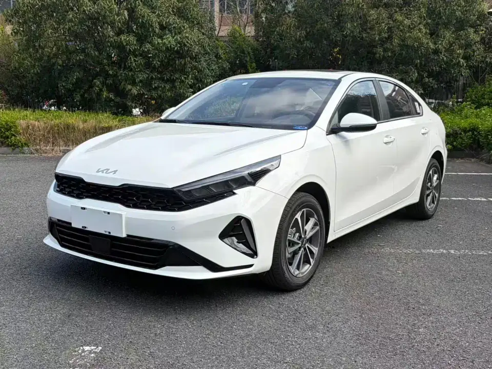 Kia K3 1.5L CVT Luxury Smart Edition 2026