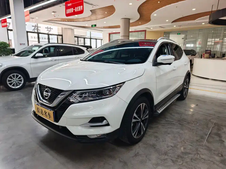 Nissan Qashqai 2.0L CVT XV Prem Luxury Edition 2022