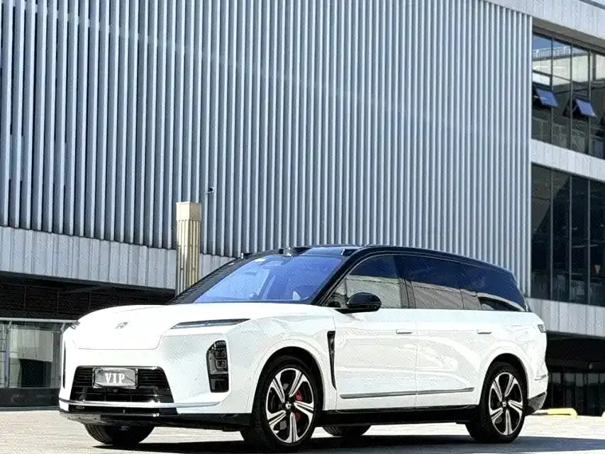 NIO ES8 Model 6-Seat Executive Luxury Edition 2025