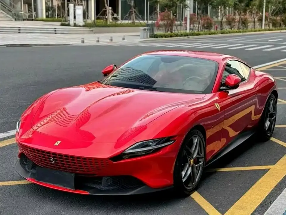 Ferrari Roma 3.9T V8 2022